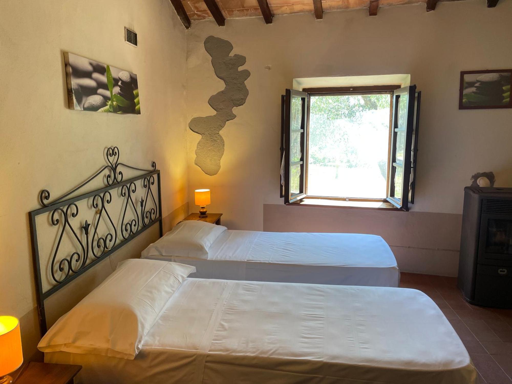 Castello Di Selvole (Adults Only) Guest House Vagliagli Ngoại thất bức ảnh