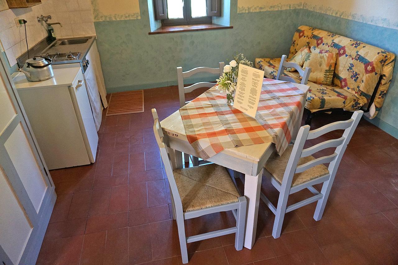 Castello Di Selvole (Adults Only) Guest House Vagliagli Ngoại thất bức ảnh